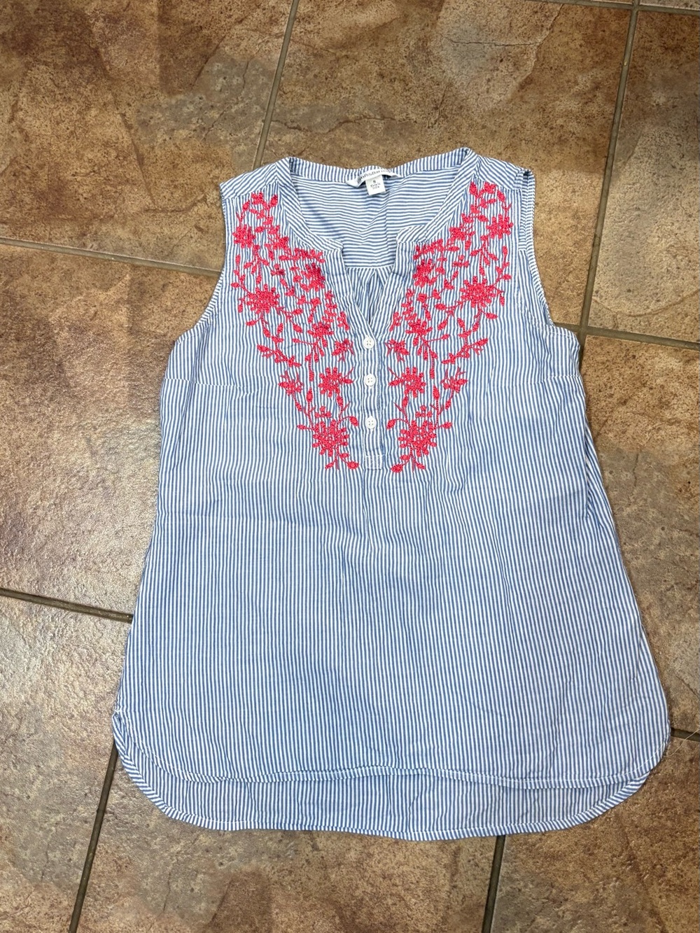 Croft & Barrow Blue Striped Sleeveless Top with Pink Floral Embroidery-Small